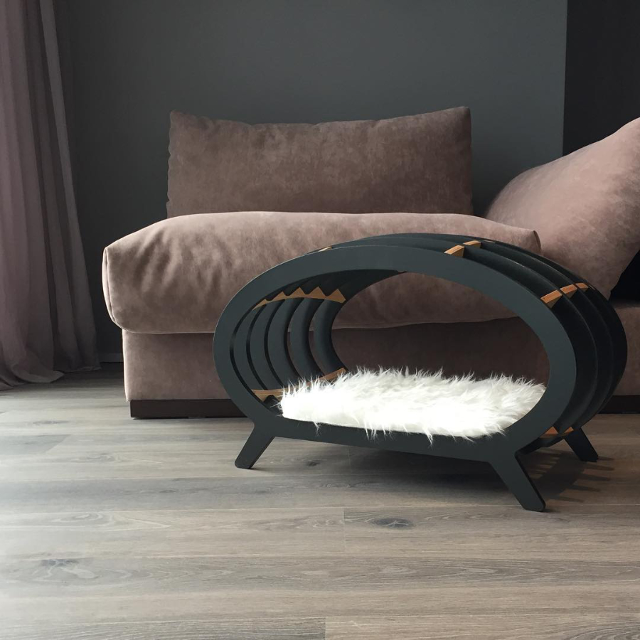 Modern Pet Feeders, Beds, and More from PETTEL